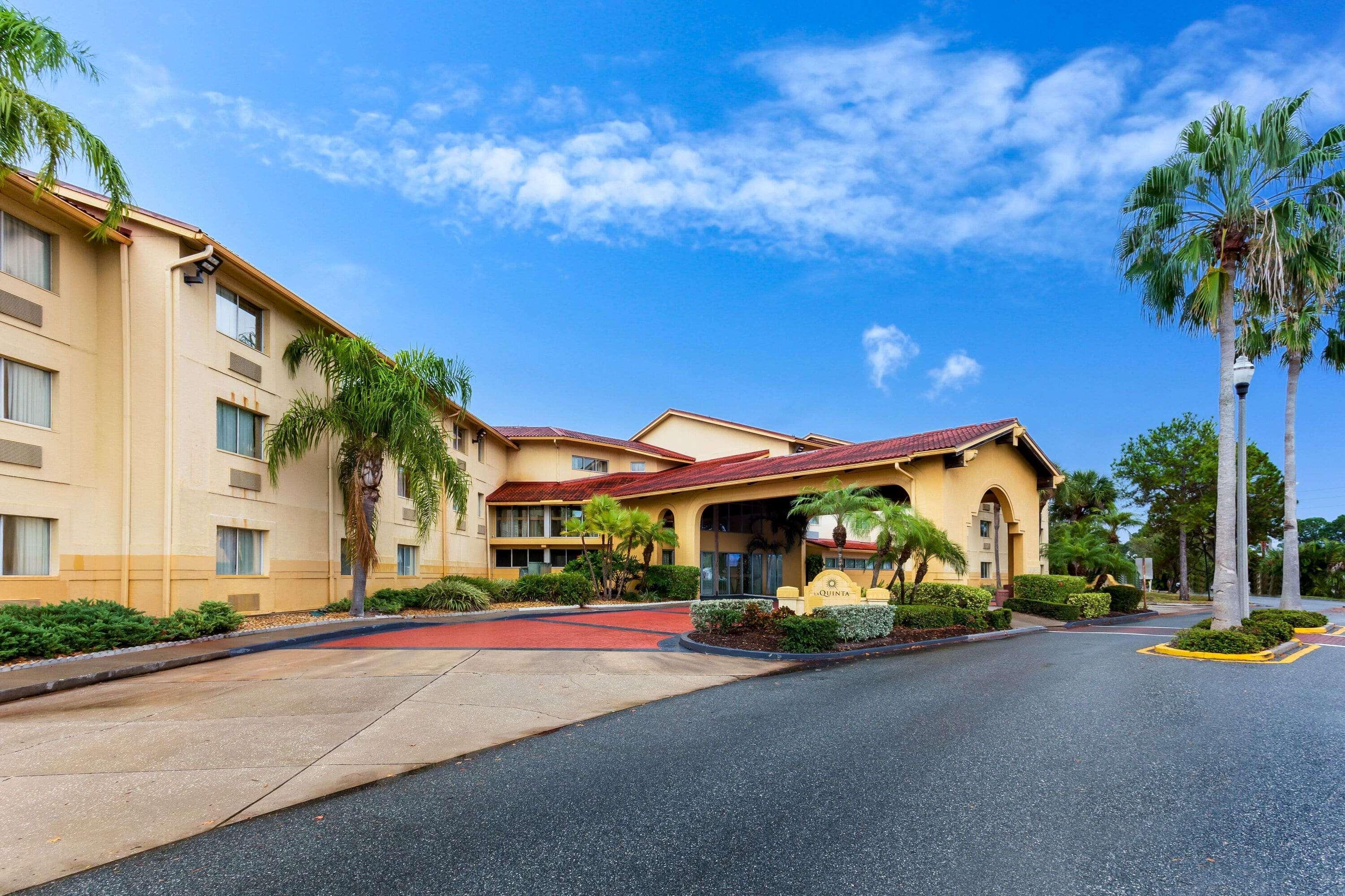 La Quinta By Wyndham St. Pete-Clearwater Airport Hotel Exterior foto